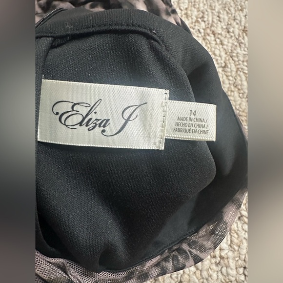 Eliza J Leopard Print Long Sleeve Dress size 14 new with tag - Picture 9 of 13